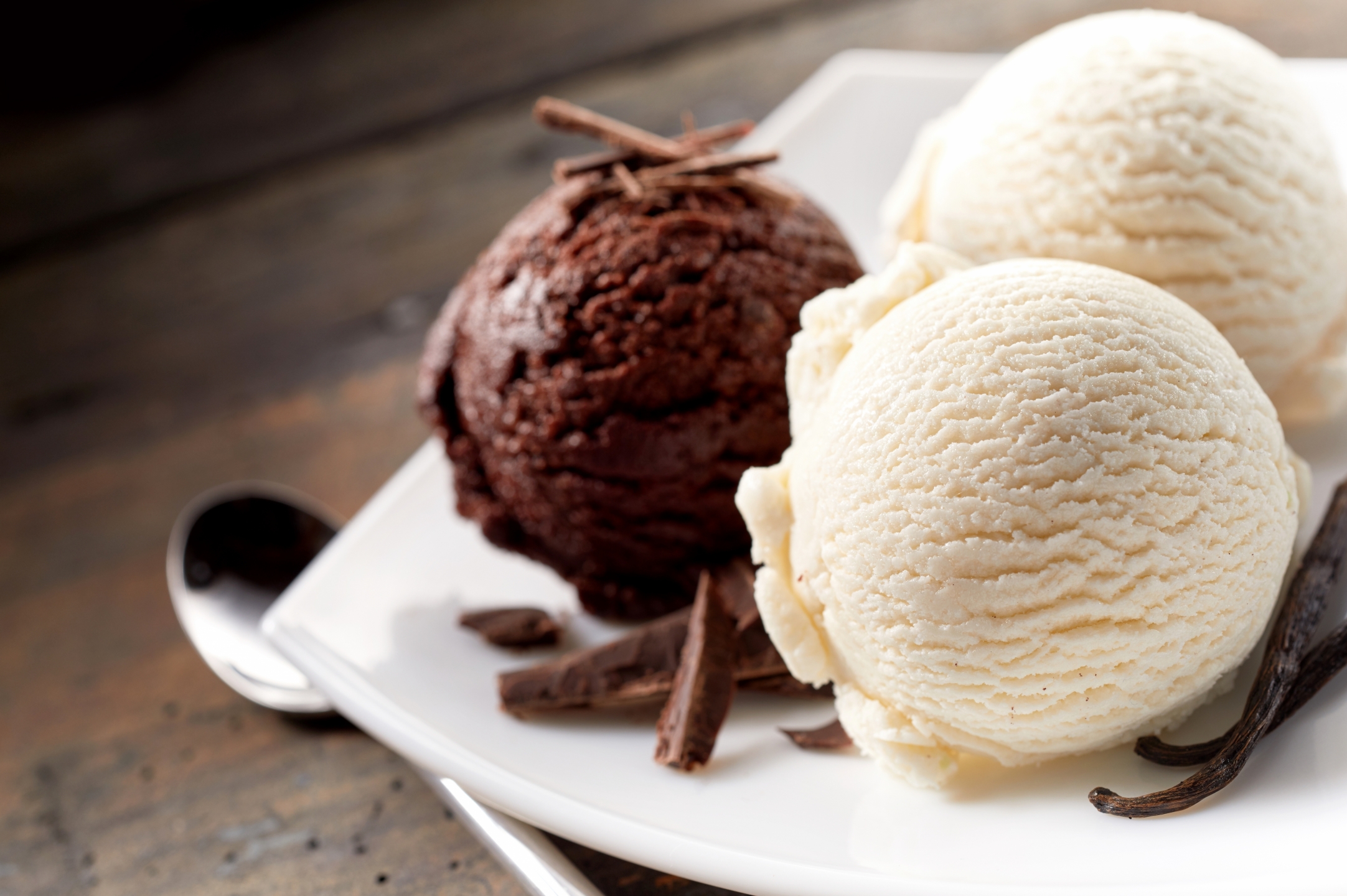 明治巧克力冰淇淋,明治香草冰淇淋
